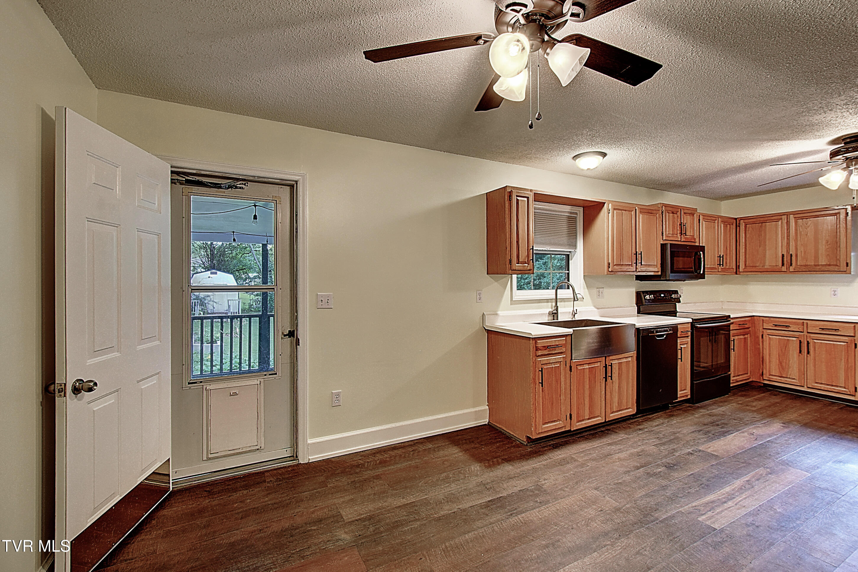 138 Garland Road Limestone, TN 37681 - Photo 27 of 49 DSC_0478And8more