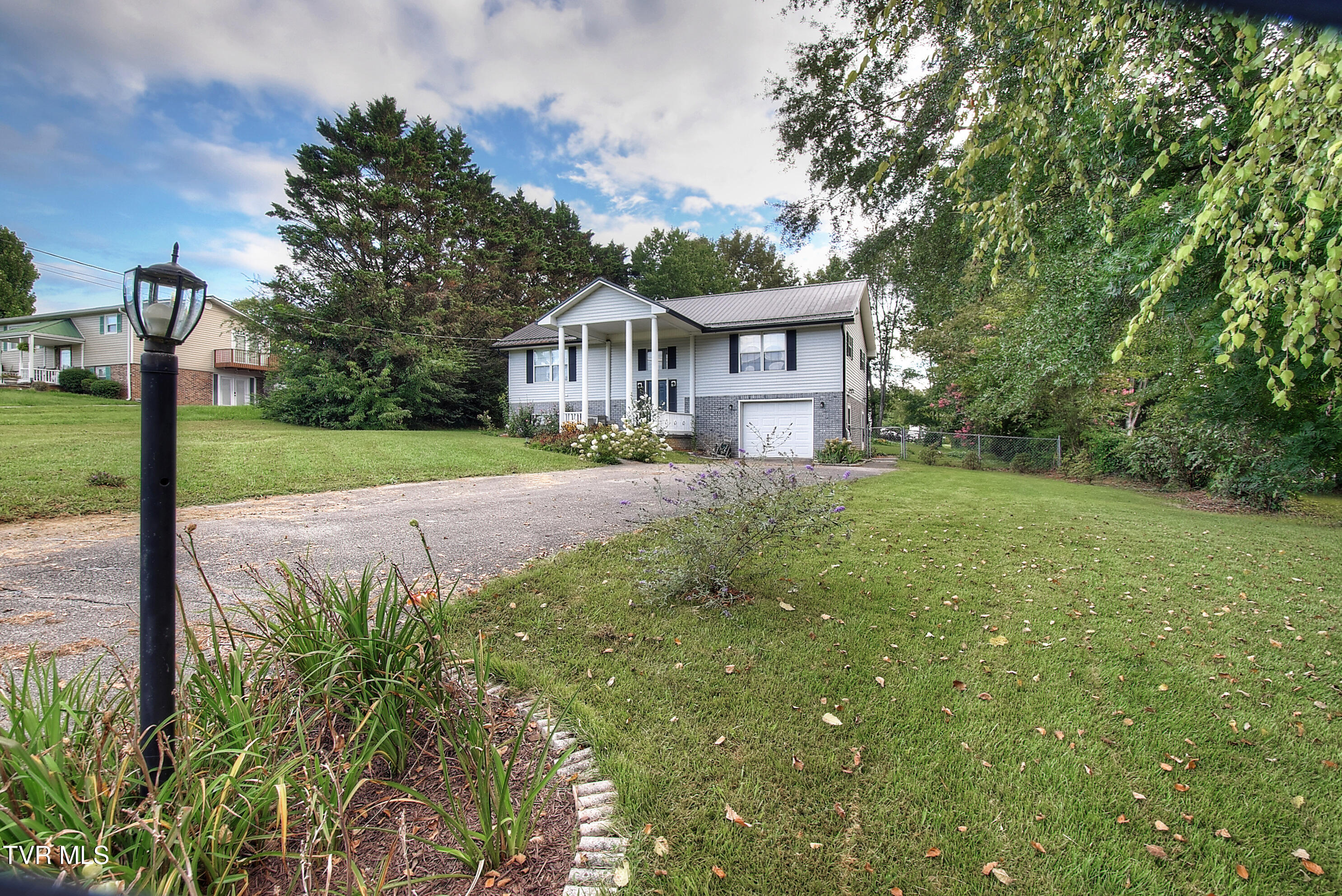 138 Garland Road Limestone, TN 37681 - Photo 5 of 49 DSC_0007_08_09_10_11_12