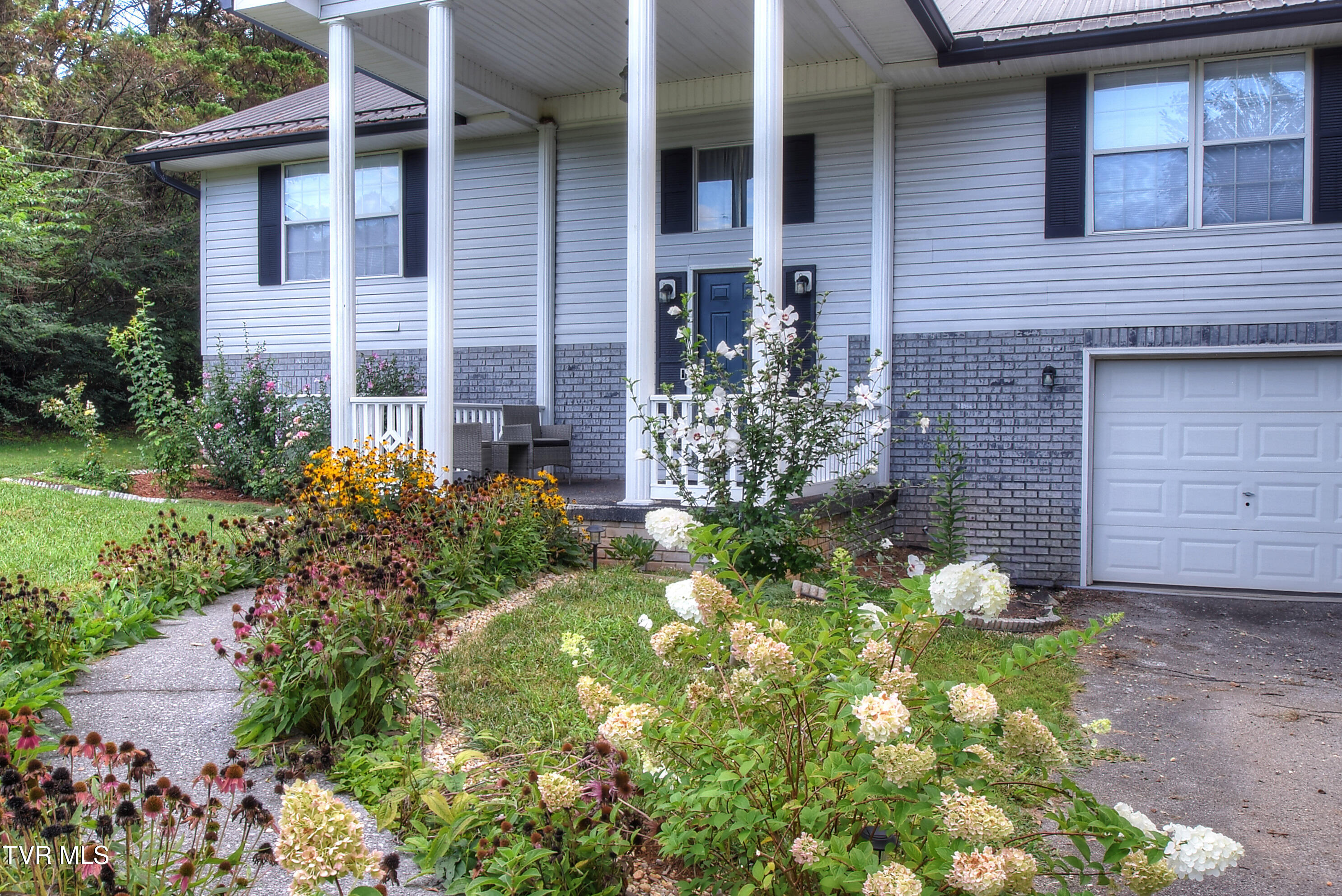 138 Garland Road Limestone, TN 37681 - Photo 9 of 49 DSC_0127_28_29_30_31_32