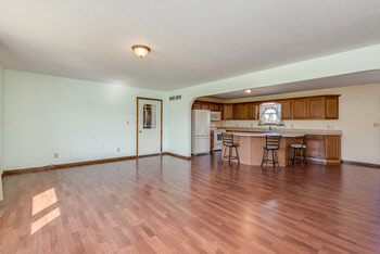 719 East Dopp Road Midland, MI 48640 - Photo 16 of 17