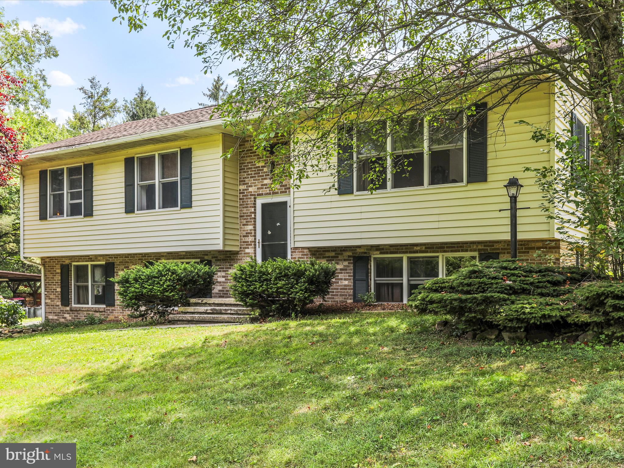 10092 Gilbert Road Chambersburg, PA 17202 - Photo 3 of 56 Gallery Image 3