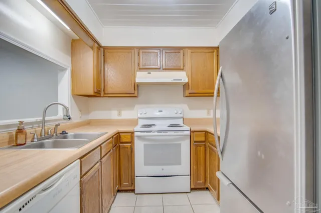 $1,250 | 1314 Foxborough Drive, Pensacola, FL 32514