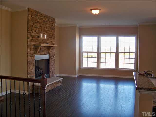 9132 Wooden Road, Unit 261 Raleigh, NC 27617 - Photo 8 of 23 Gallery Image 8
