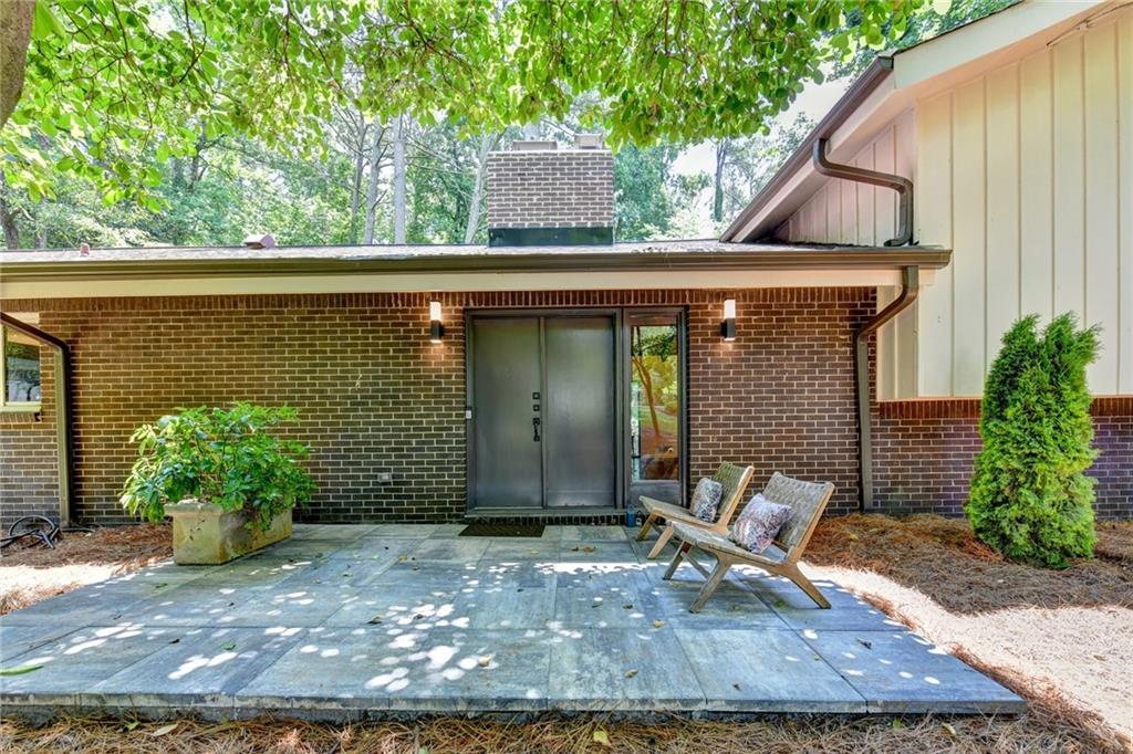5363 Rosser Road Stone Mountain, GA 30087 - Photo 4 of 88