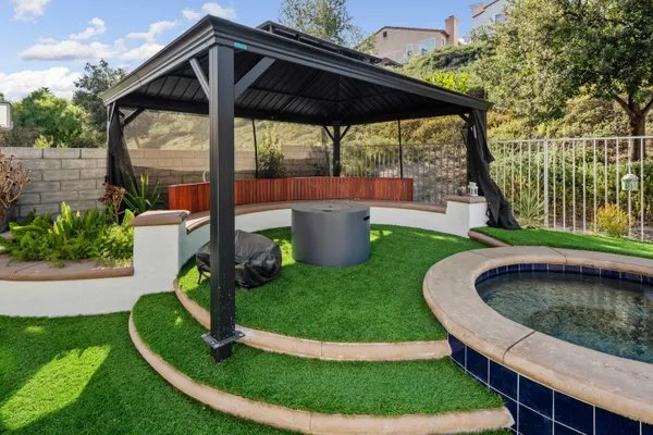 $1,234,560 | 26089 Salinger Lane, Stevenson Ranch, CA 91381