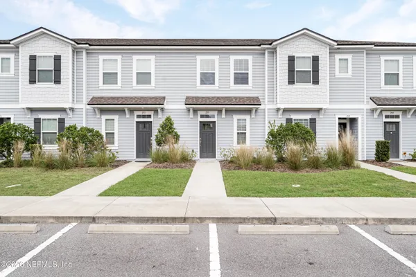 $184,900 | 255 Annies Place, Jacksonville, FL 32218