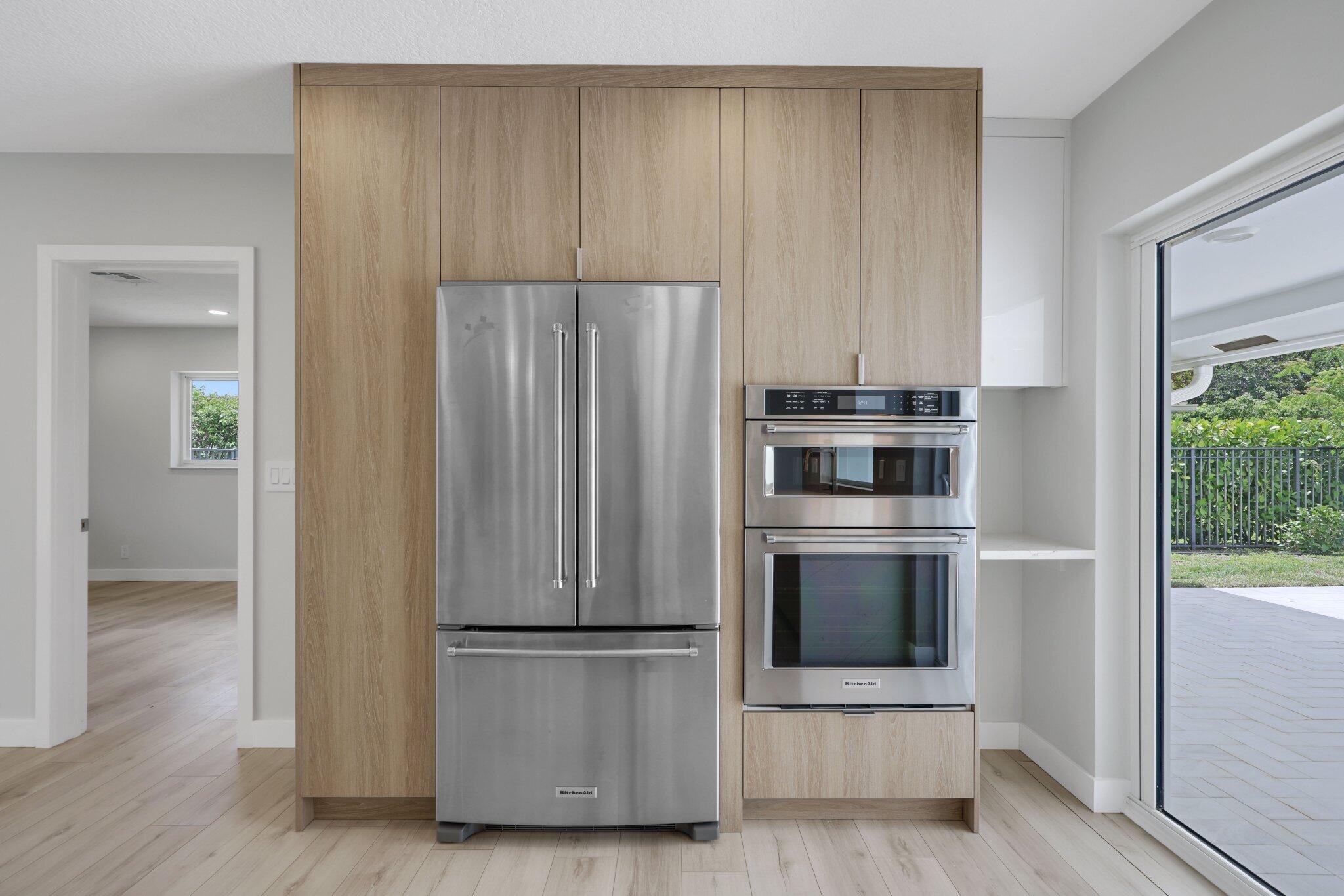 3384 Lakeview Drive Delray Beach, FL 33445 - Photo 15 of 59 3384 Lakeview Drive - 29.jpg-SMALL