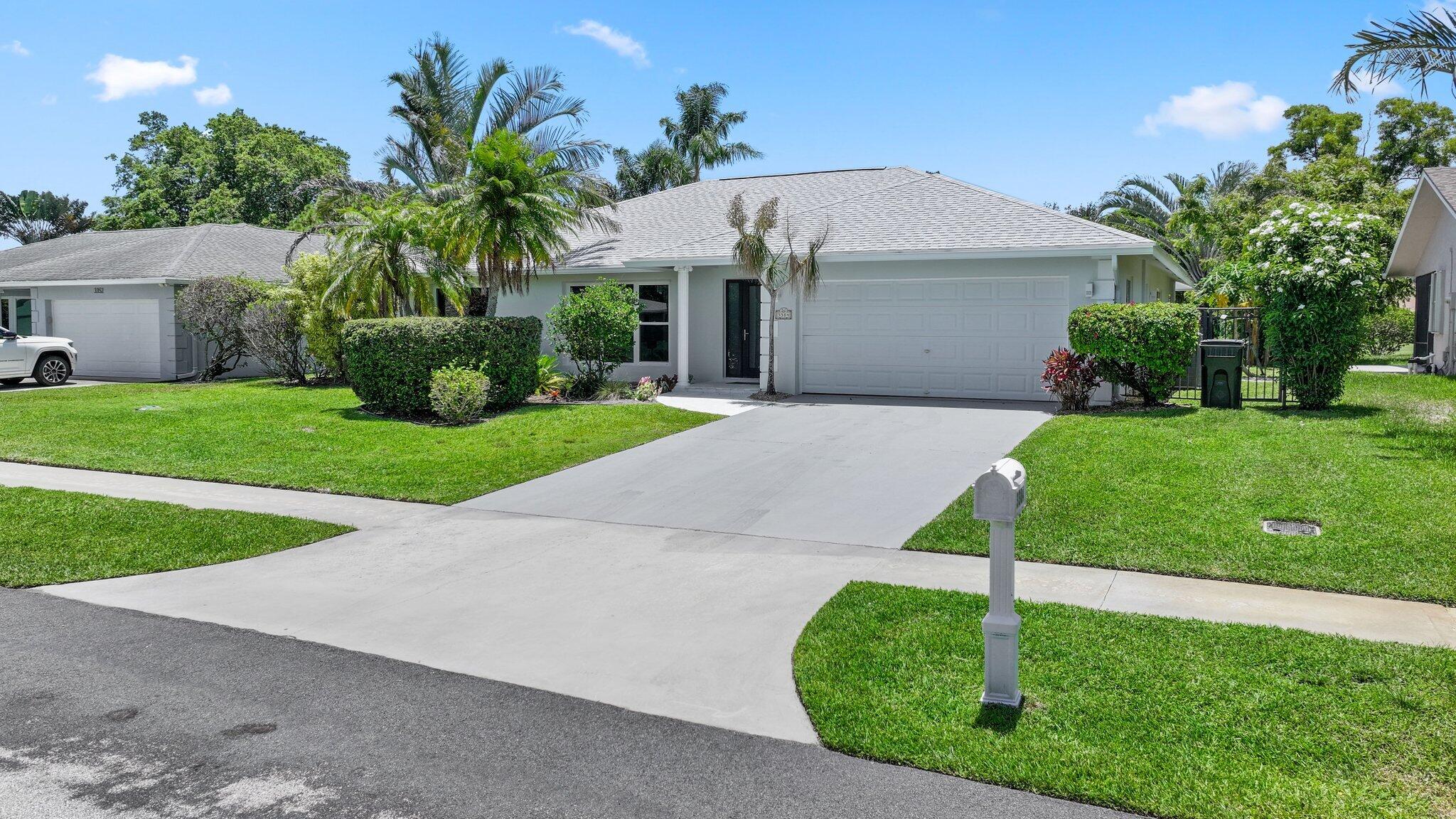 3384 Lakeview Drive Delray Beach, FL 33445 - Photo 2 of 59 3384 Lakeview Drive - 1.jpg-SMALL