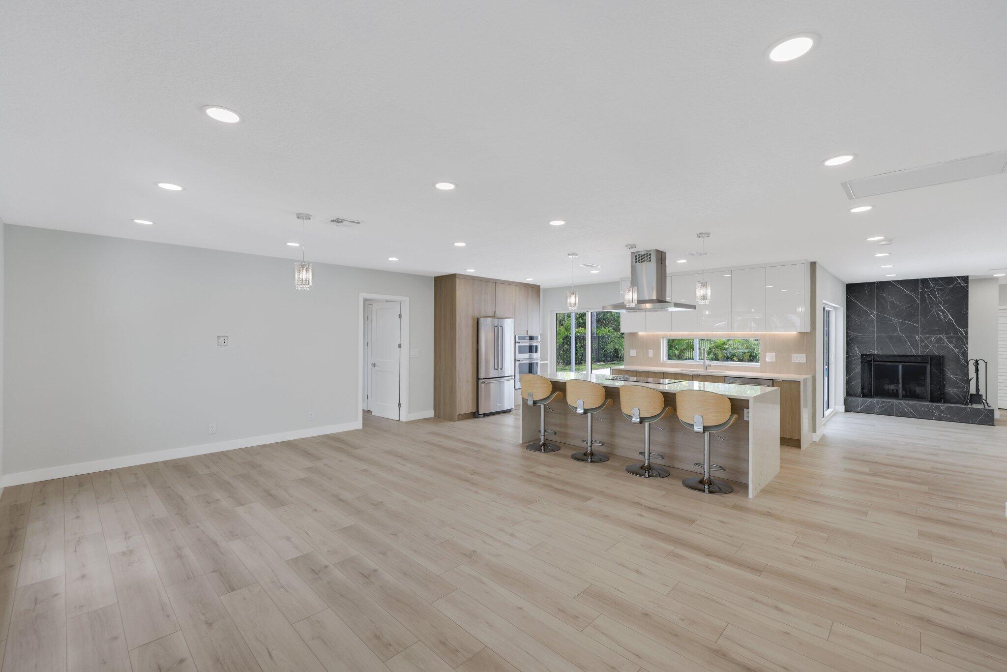 3384 Lakeview Drive Delray Beach, FL 33445 - Photo 23 of 59 3384 Lakeview Drive - 20.jpg-SMALL