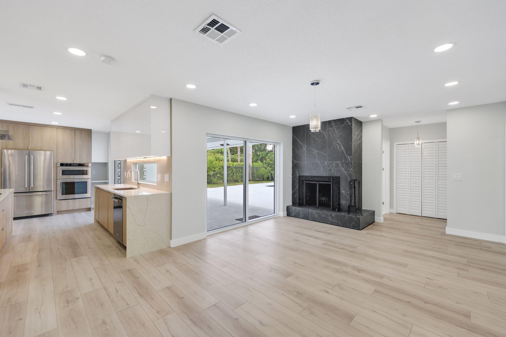 3384 Lakeview Drive Delray Beach, FL 33445 - Photo 24 of 59 3384 Lakeview Drive - 39.jpg-SMALL