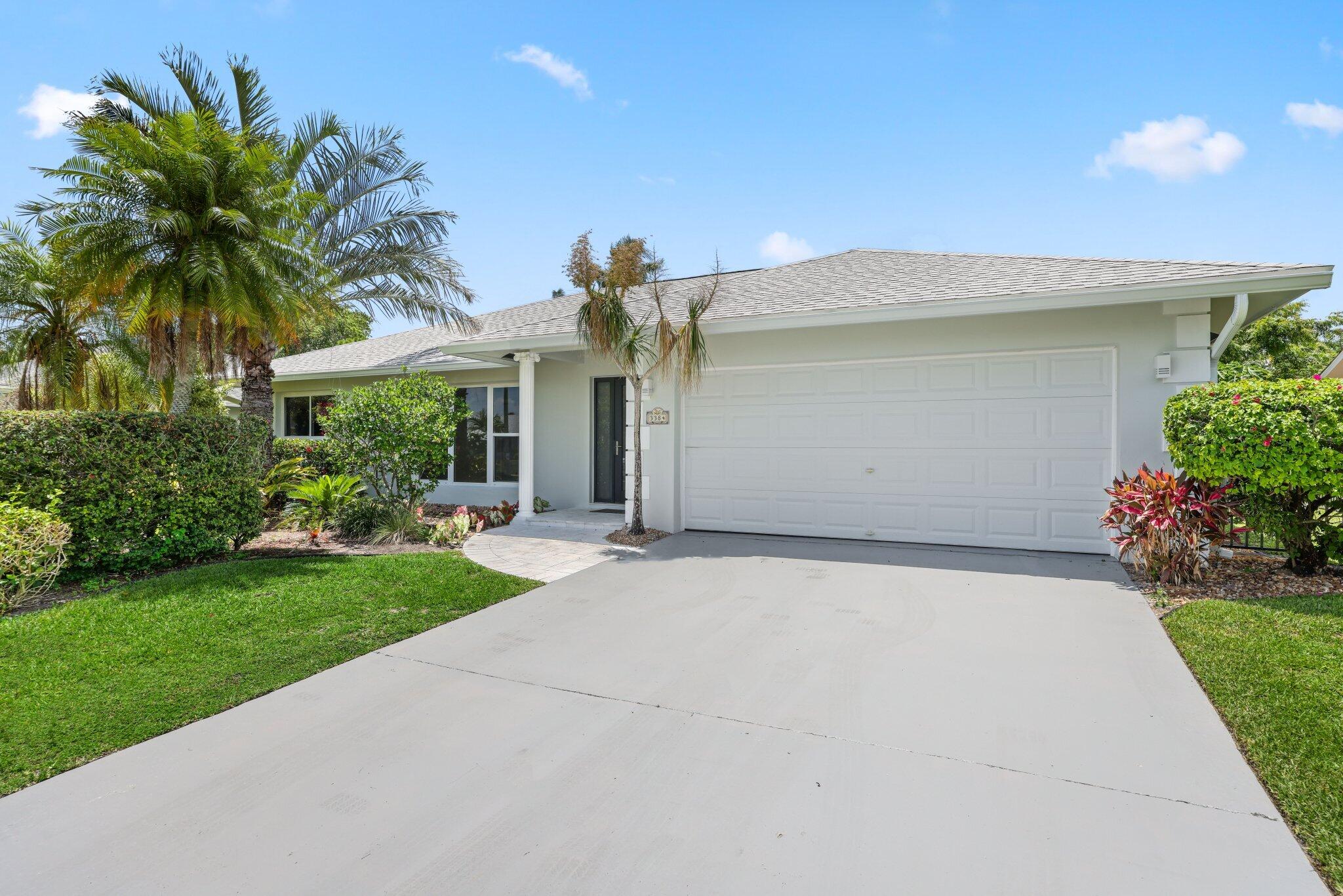 3384 Lakeview Drive Delray Beach, FL 33445 - Photo 5 of 59 3384 Lakeview Drive - 18.jpg-SMALL