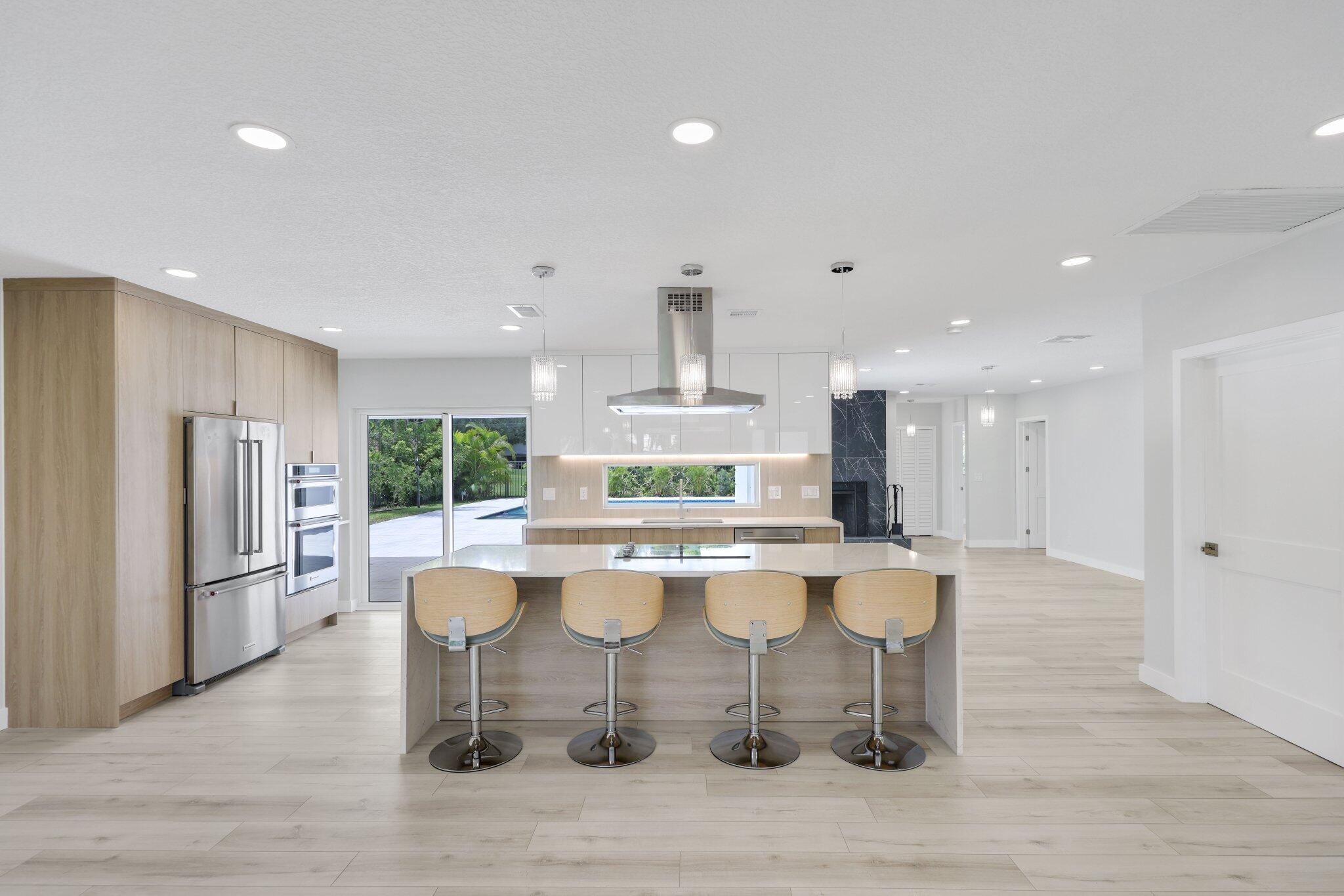 3384 Lakeview Drive Delray Beach, FL 33445 - Photo 9 of 59 3384 Lakeview Drive - 24.jpg-SMALL