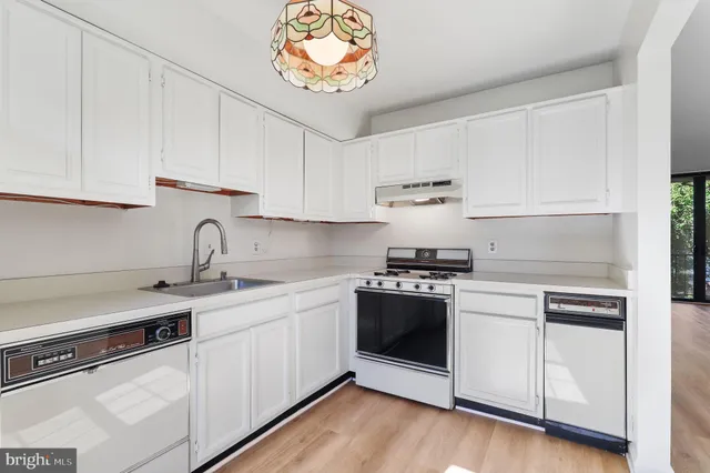 $200,000 | 768 Quince Orchard Boulevard, Unit 768101, Gaithersburg, MD 20878