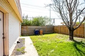 $1,050 | 2215 Mission Hill Drive, Unit 104, Austin, TX 78741