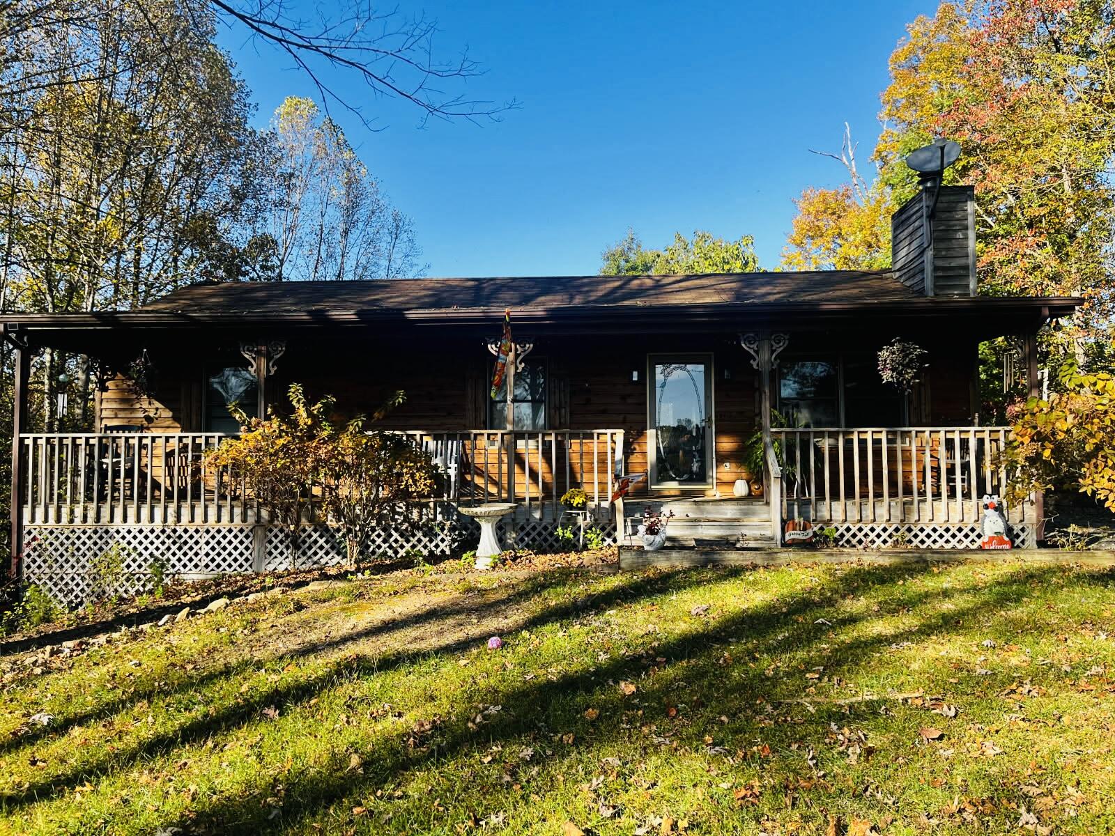 2579 Quarles Road Thaxton, VA 24174 - Photo 3 of 32 Fall Quarles