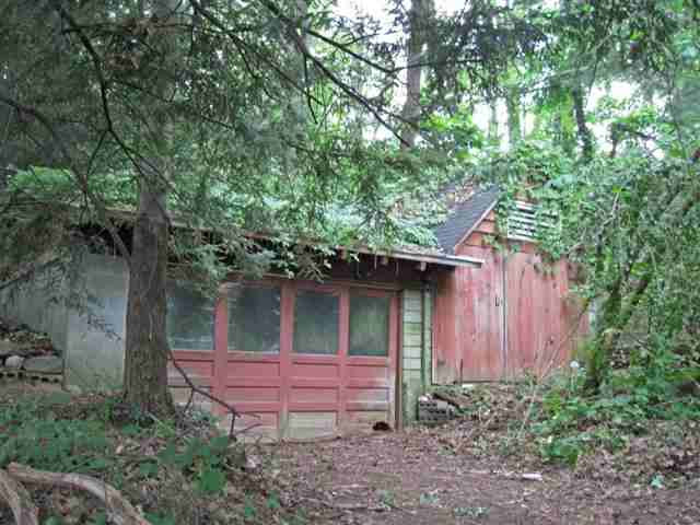 15 Eastview Road Colonie, NY 12110 - Photo 12 of 12 Photo 12