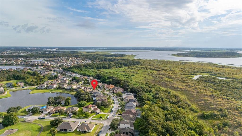 2172 The Oaks Boulevard Kissimmee, FL 34746 - Photo 57 of 81 a view of city and ocean