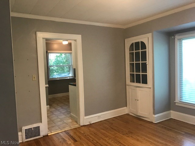1628 Maple Road Cleveland Heights, OH 44121 - Photo 14 of 35