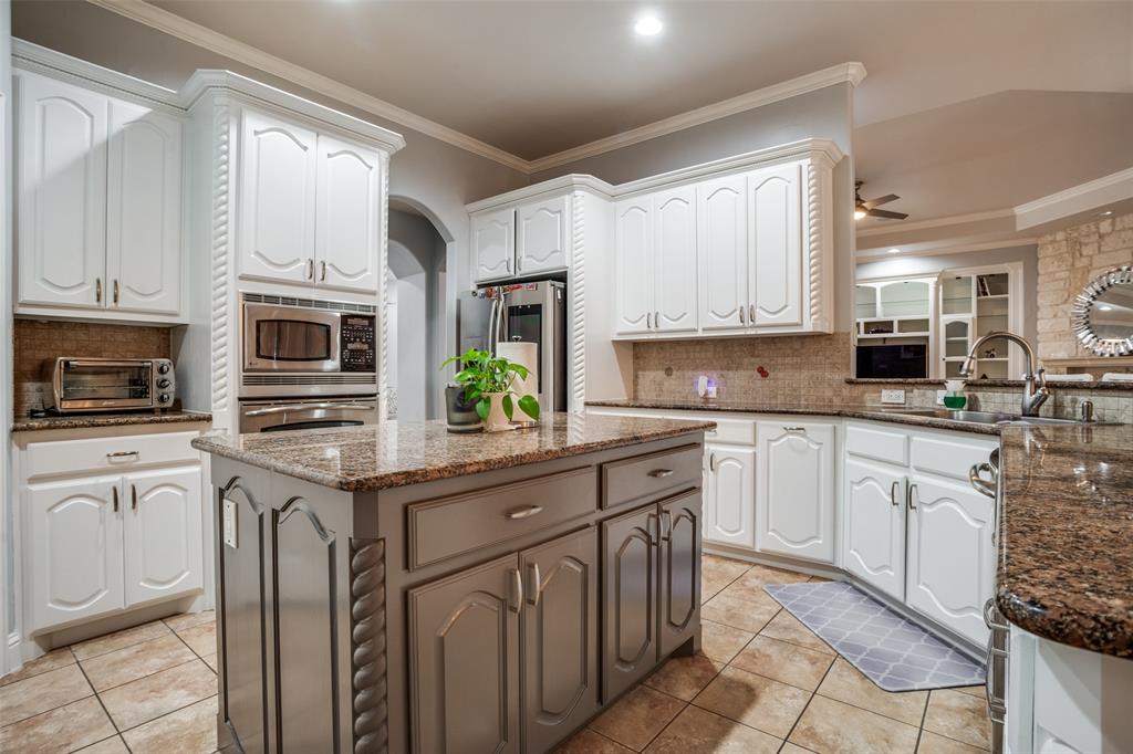 2020 South Bridgefarmer Road Lowry Crossing, TX 75069 - Photo 11 of 30