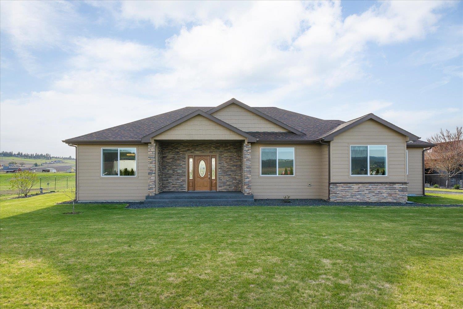 11429 North Bruce Road Mead, WA 99021 - Photo 4 of 50