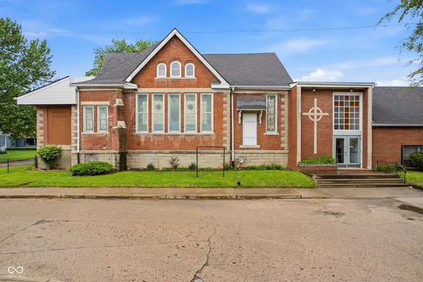 $599,900 | 840 Cottage Avenue, Indianapolis, IN 46203