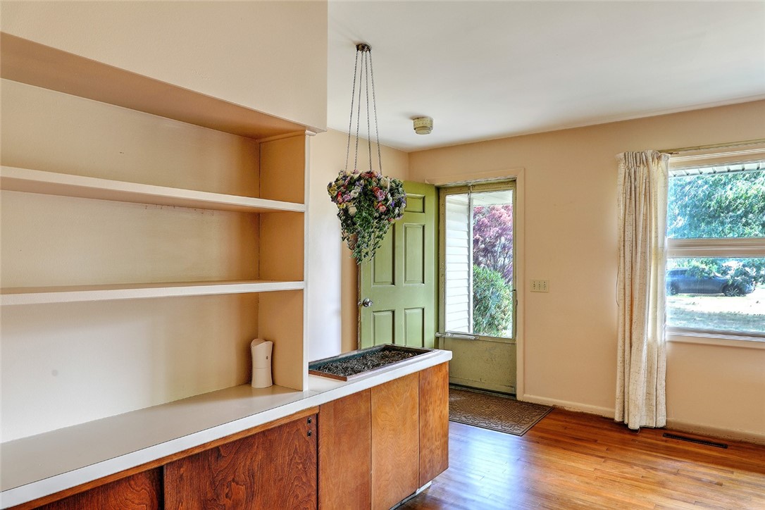 188 Winnapaug Road Westerly, RI 02891 - Photo 16 of 50