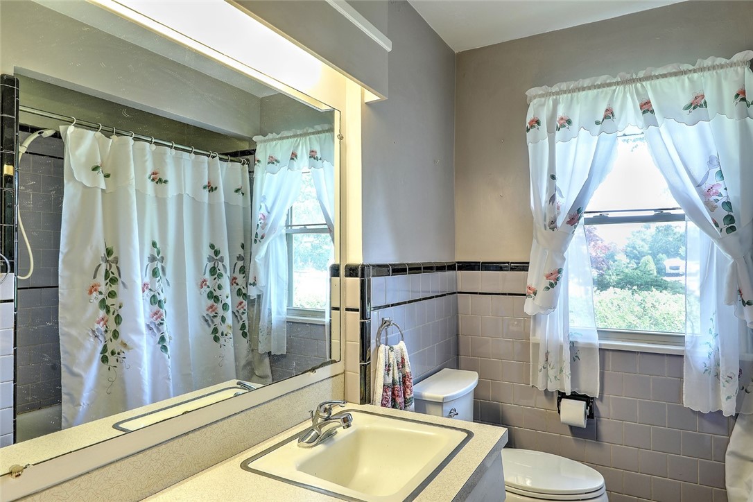 188 Winnapaug Road Westerly, RI 02891 - Photo 34 of 50