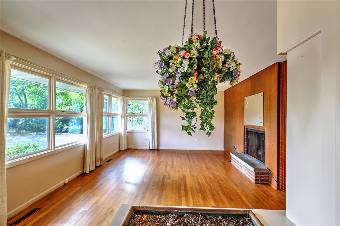 188 Winnapaug Road Westerly, RI 02891 - Photo 10 of 50