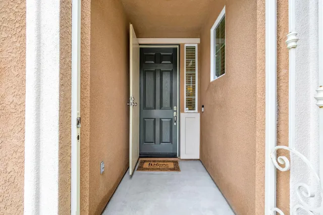 a view of an entryway of a house