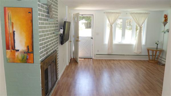 32 Riner Street Framingham, MA 01701 - Photo 7 of 24
