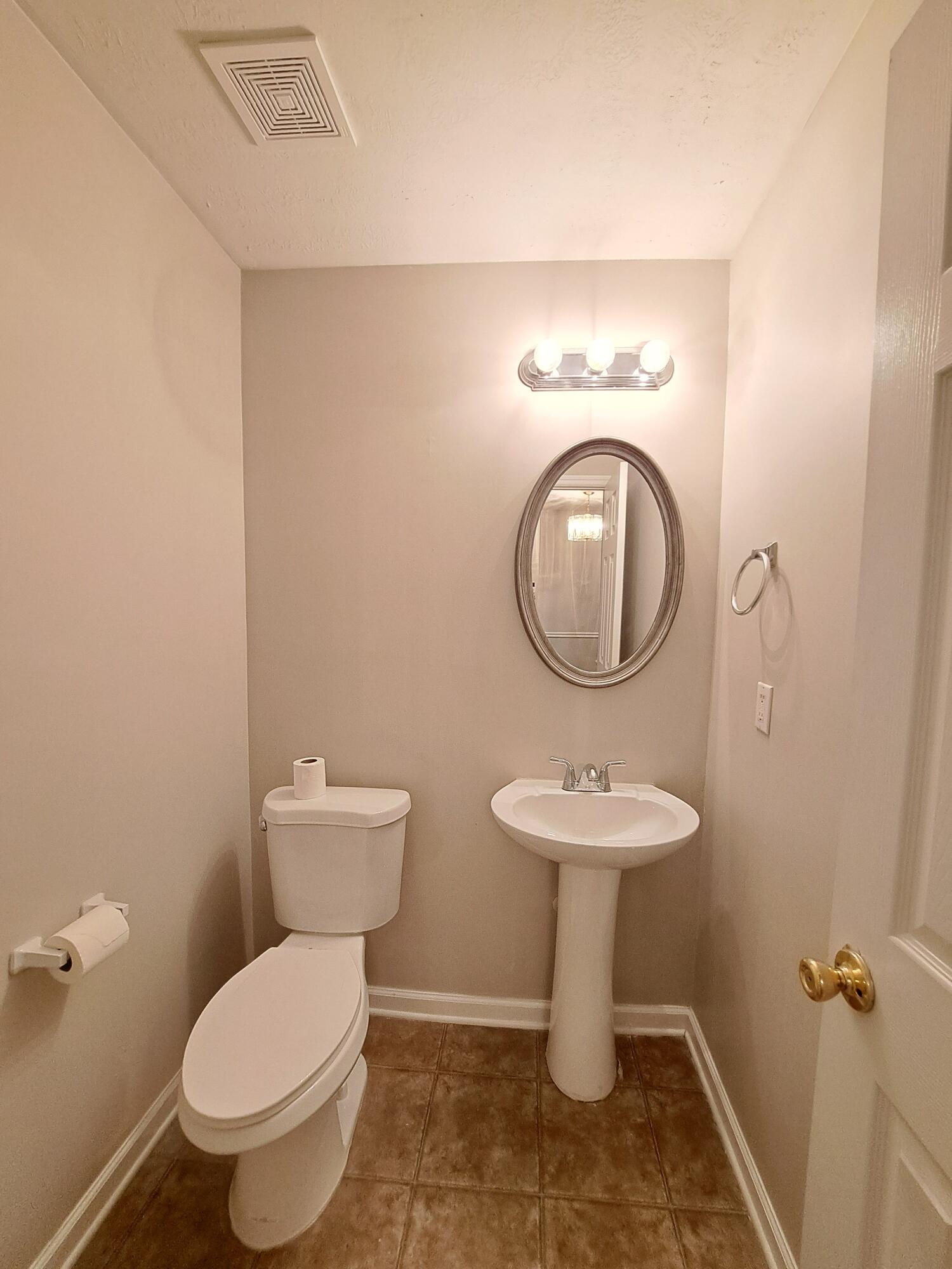 7607 Pleasantville Way Grovetown, GA 30813 - Photo 29 of 29 Half Bath