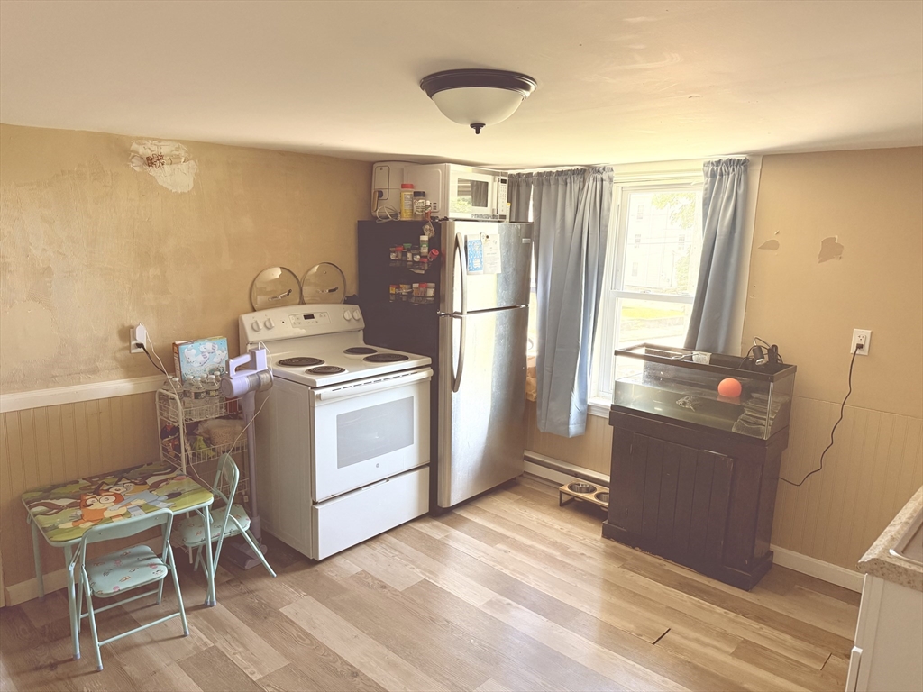 31 Prospect Street, Unit 2L Webster, MA 01570 - Photo 1 of 8