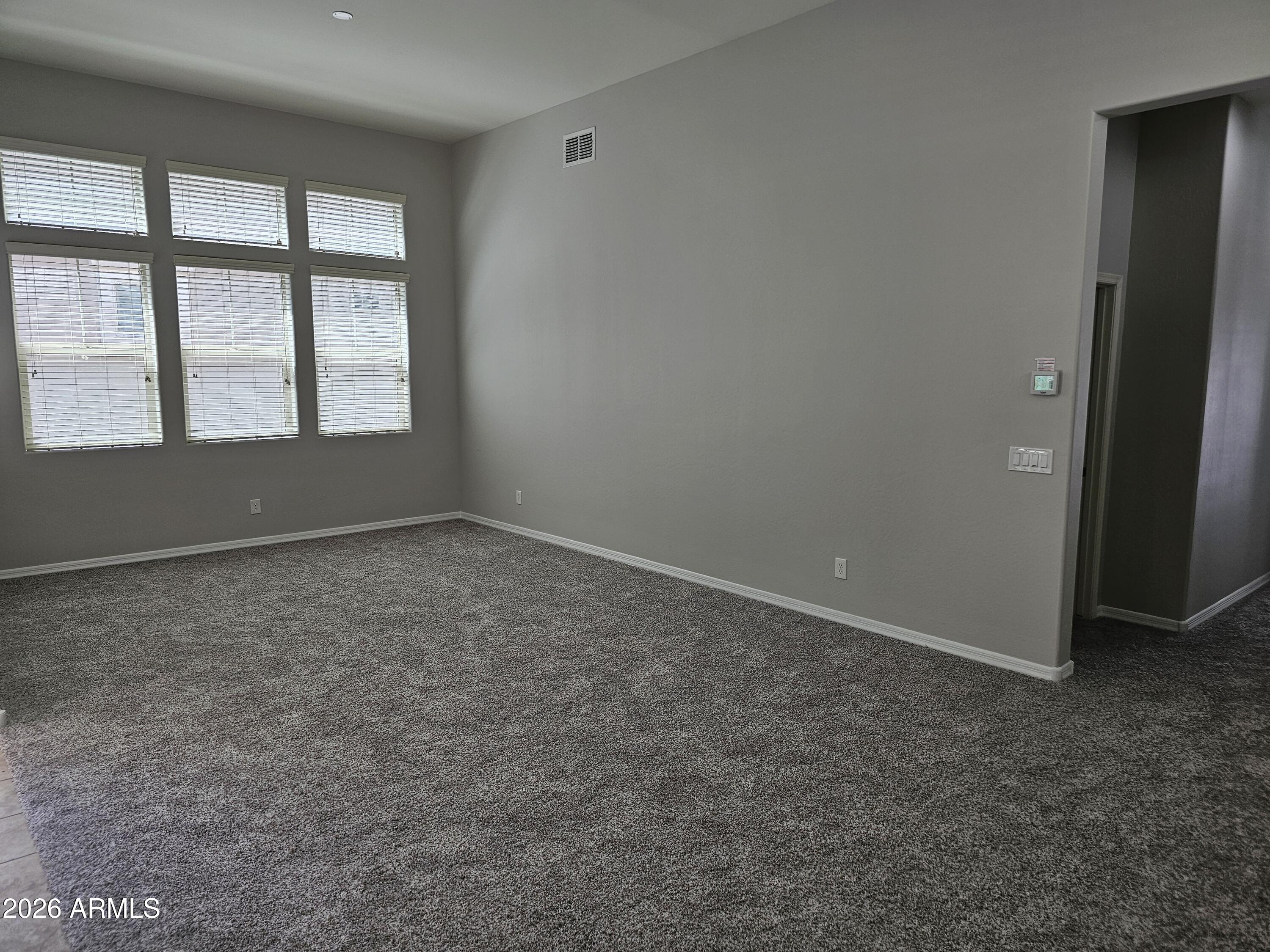 2253 South Wallrade Lane Gilbert, AZ 85295 - Photo 6 of 26 Wallrade LR 2