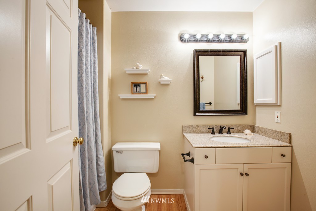 612 Bremerton Place Northeast Renton, WA 98059 - Photo 17 of 24