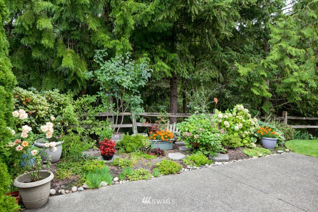 612 Bremerton Place Northeast Renton, WA 98059 - Photo 20 of 24