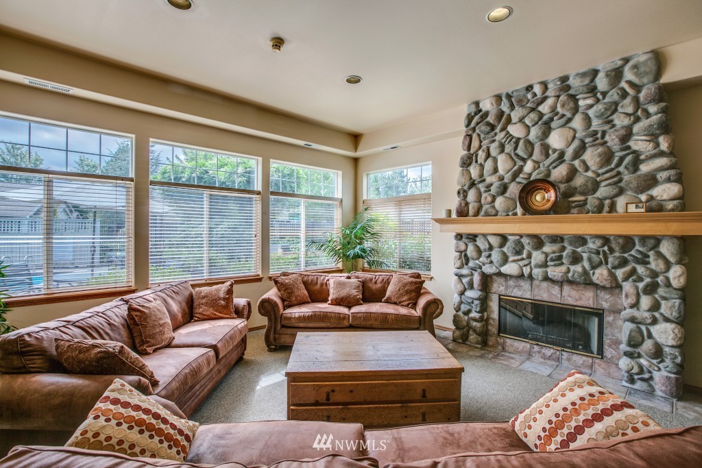 612 Bremerton Place Northeast Renton, WA 98059 - Photo 21 of 24