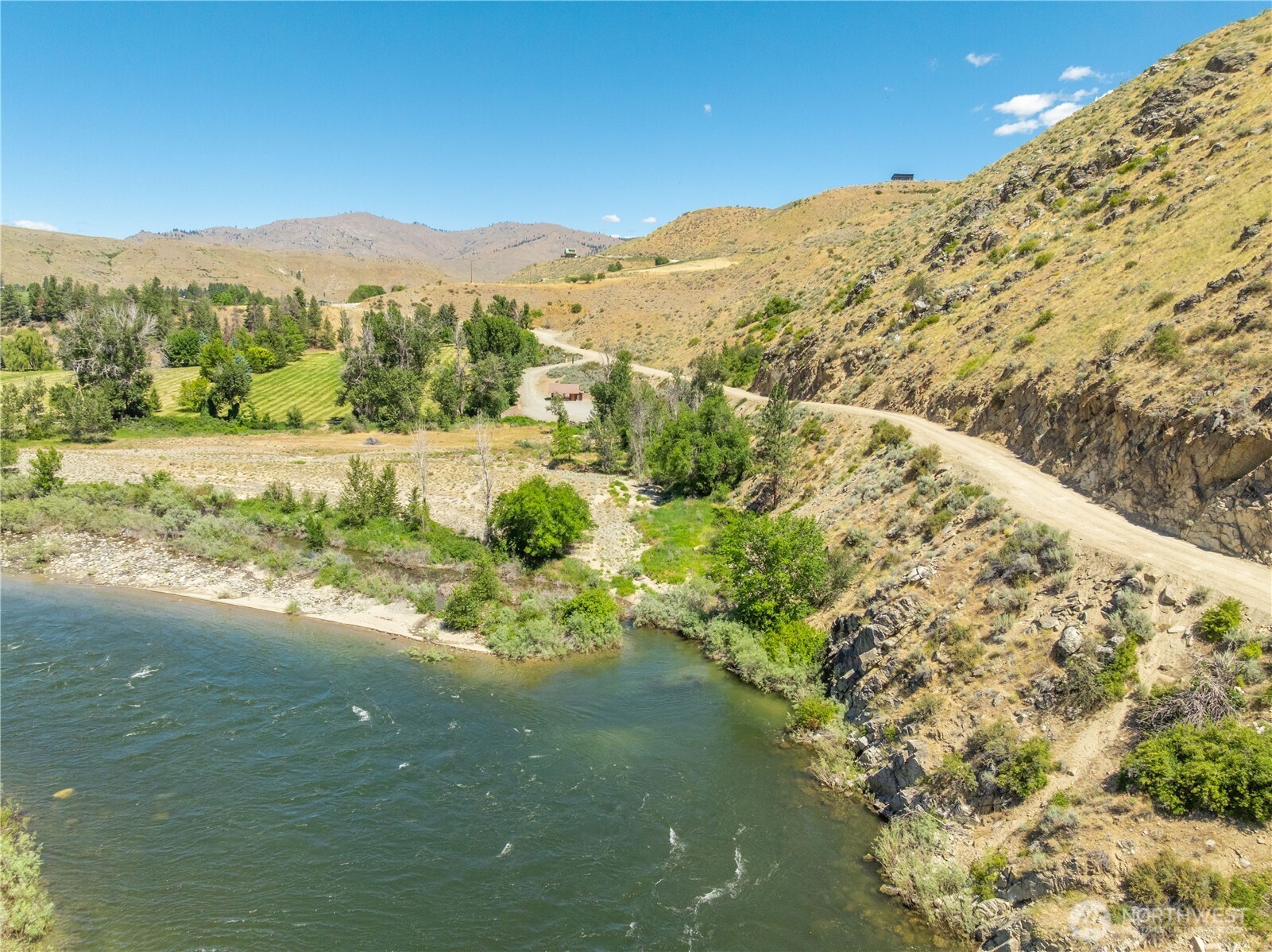 164 B Burma Road Pateros, WA 98846 - Photo 9 of 21