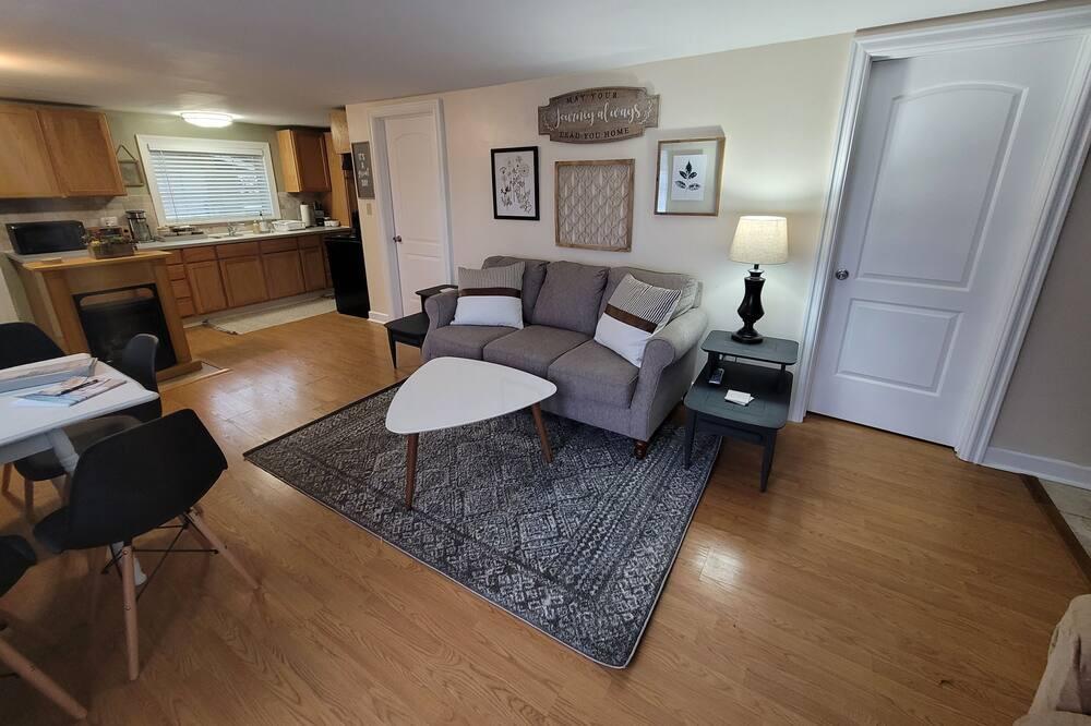 305 McNitt Road Manistee, MI 49660 - Photo 16 of 34 1747d529