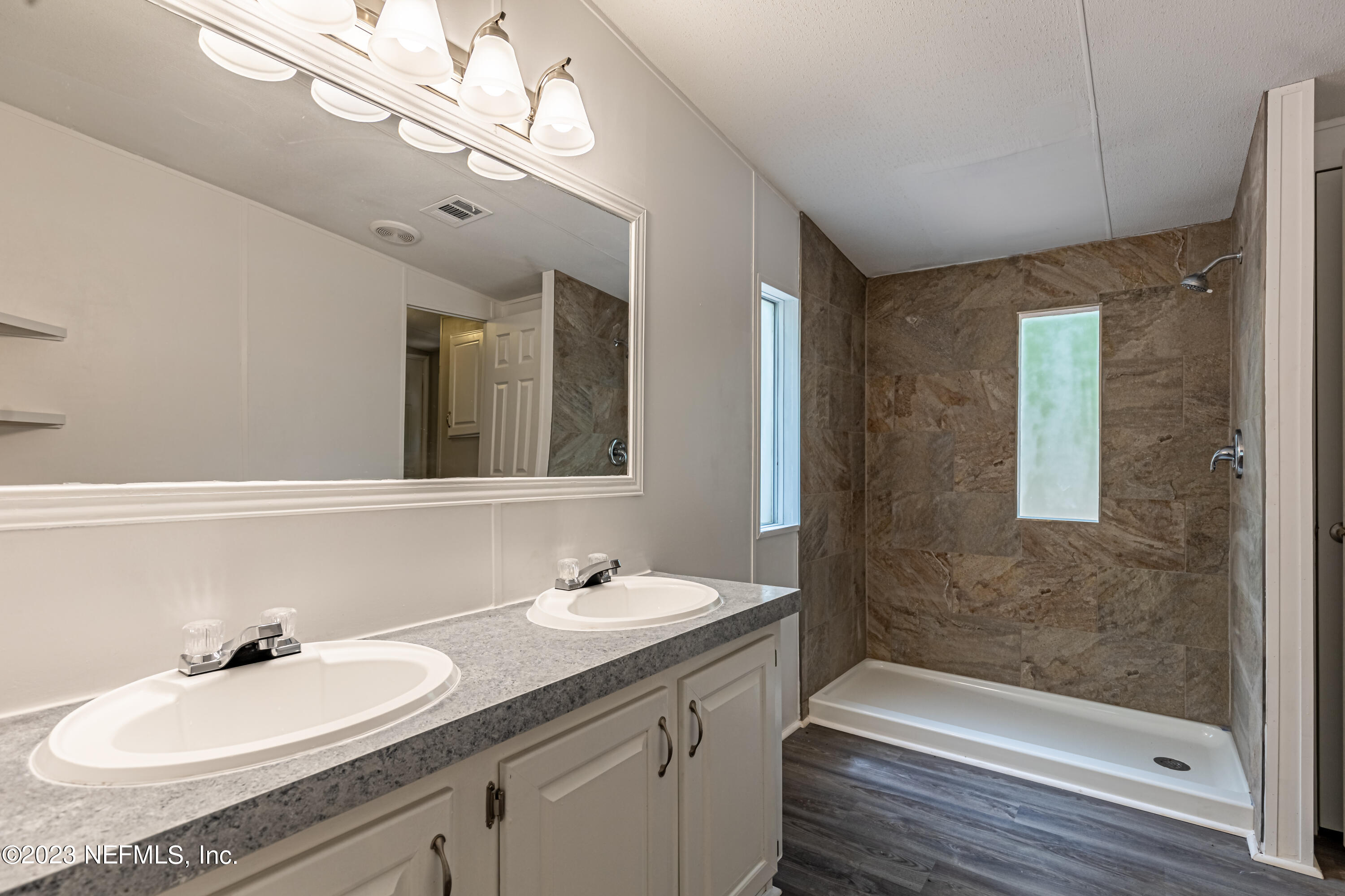 8938 Glo Gene Road Macclenny, FL 32063 - Photo 22 of 37 Primary BR Attached Bath