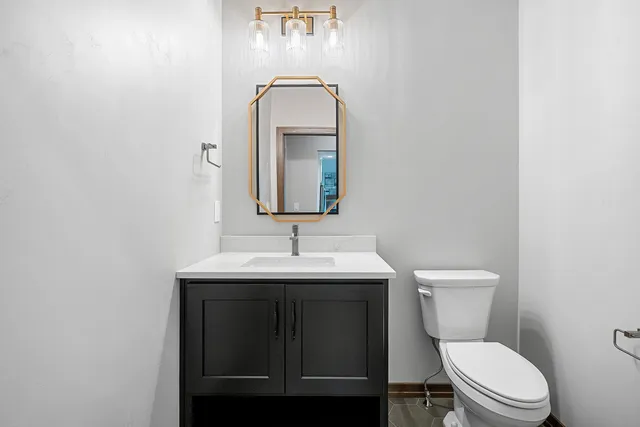 $699,900 | 3728 Rustic Ledge Way, De Pere, WI 54115