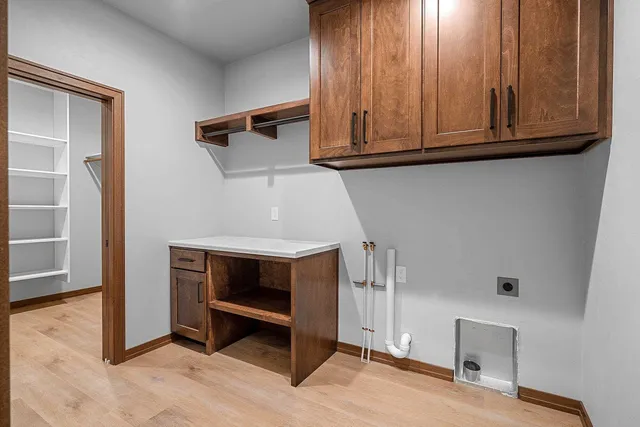 $699,900 | 3728 Rustic Ledge Way, De Pere, WI 54115