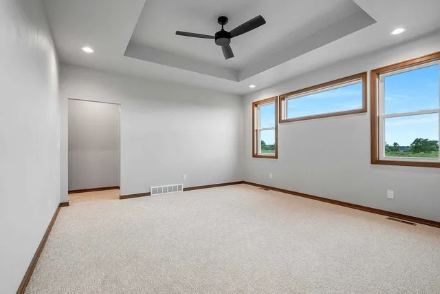 $699,900 | 3728 Rustic Ledge Way, De Pere, WI 54115