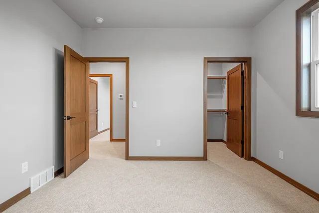 $699,900 | 3728 Rustic Ledge Way, De Pere, WI 54115