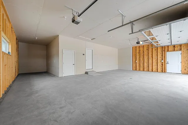 $699,900 | 3728 Rustic Ledge Way, De Pere, WI 54115