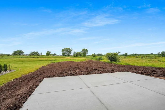 $699,900 | 3728 Rustic Ledge Way, De Pere, WI 54115