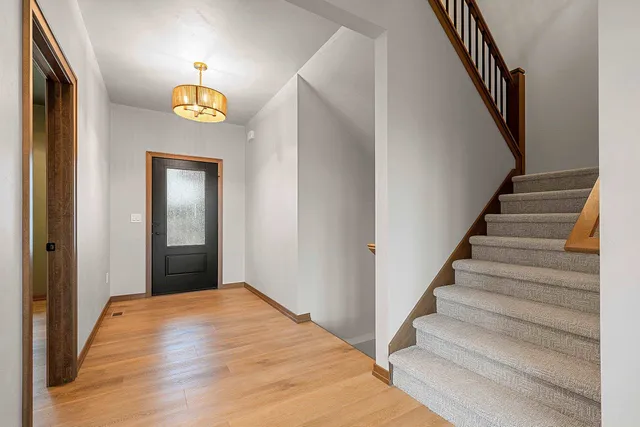 $699,900 | 3728 Rustic Ledge Way, De Pere, WI 54115