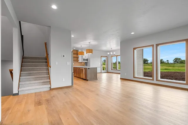 $699,900 | 3728 Rustic Ledge Way, De Pere, WI 54115