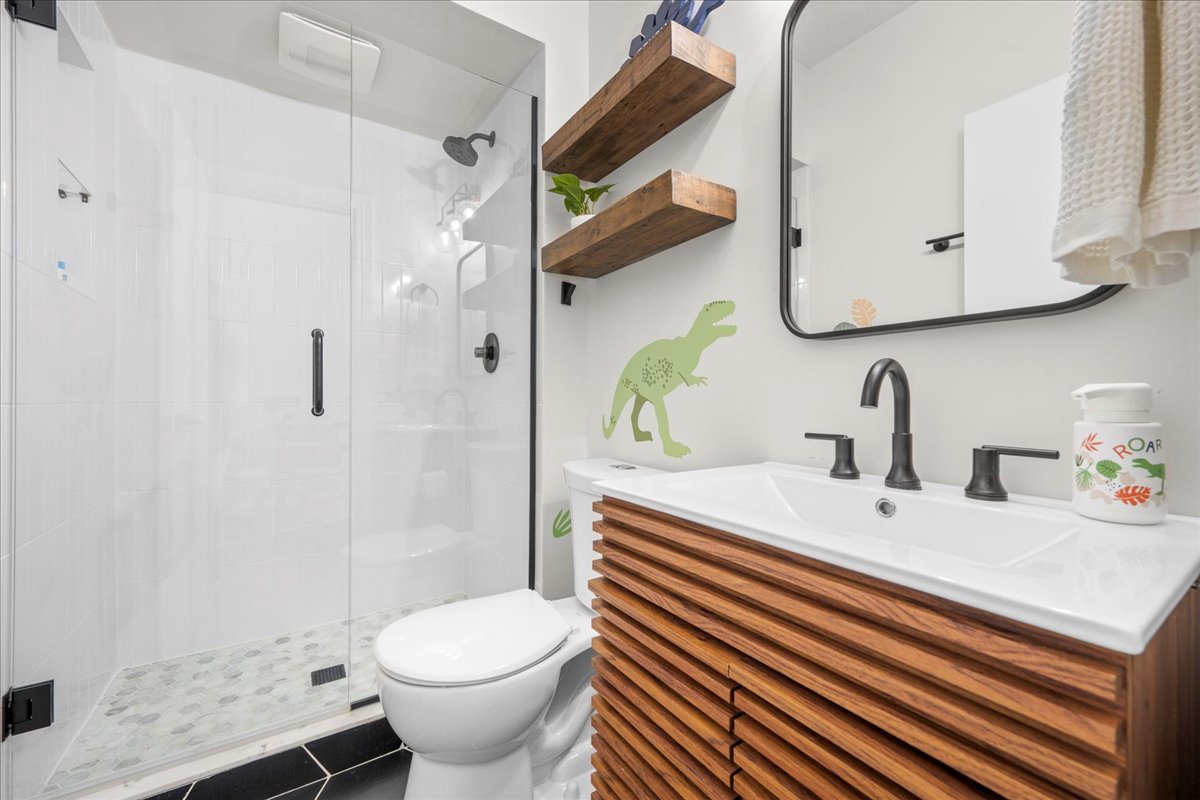 1960 North Seminary Avenue, Unit B Chicago, IL 60614 - Photo 19 of 32