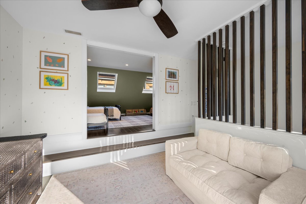 1960 North Seminary Avenue, Unit B Chicago, IL 60614 - Photo 22 of 32