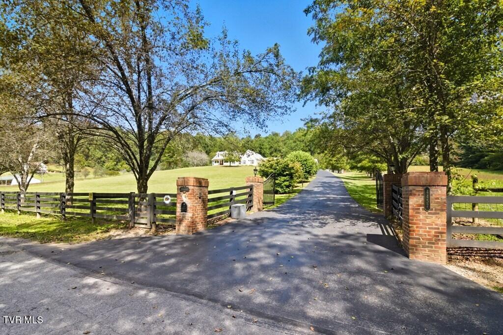 4457 Swinging Bridge Road Mendota, VA 24270 - Photo 2 of 70 109519_64